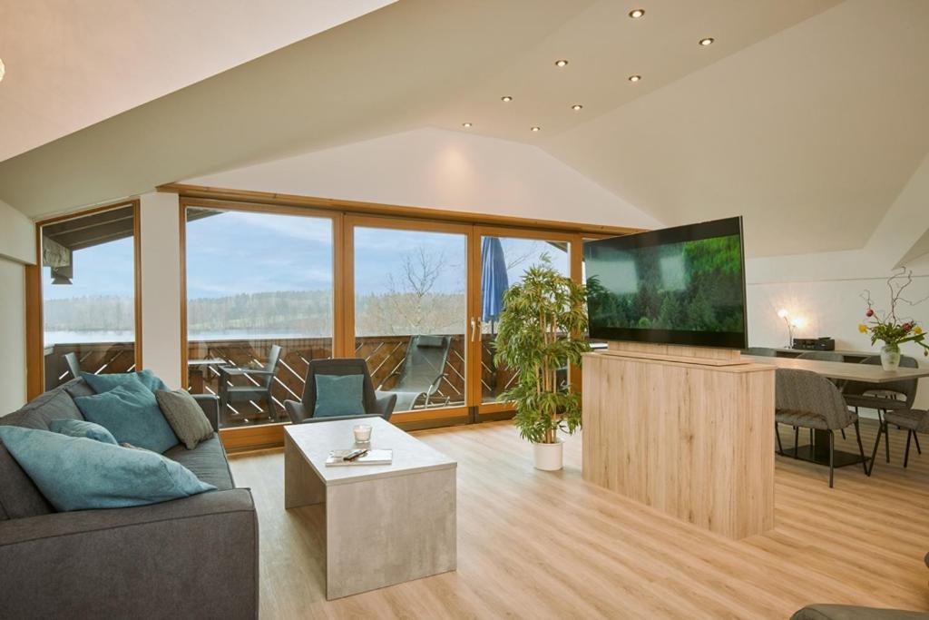 Hotel Seeblick & Ferienwohnung Bad Endorf Εξωτερικό φωτογραφία
